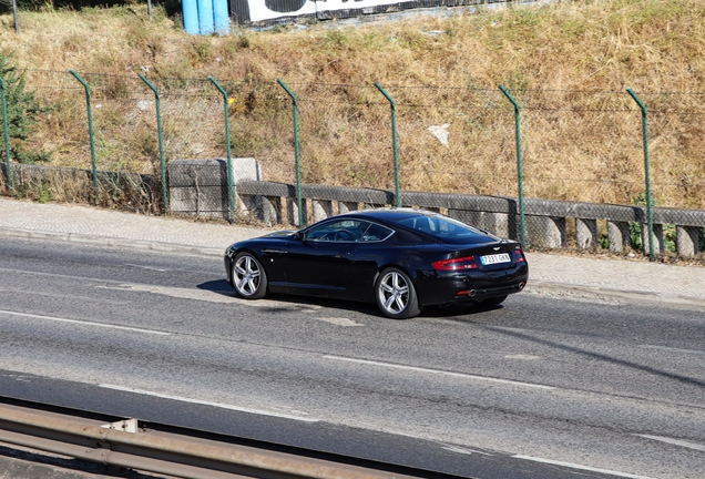 Aston Martin DB9