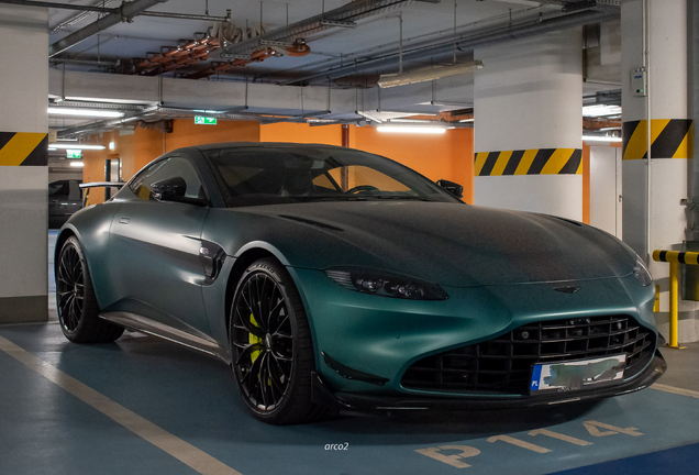 Aston Martin V8 Vantage Formula 1 Edition