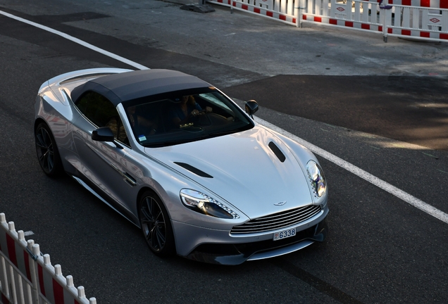 Aston Martin Vanquish Volante