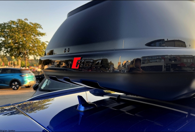 Audi RS4 Avant B8