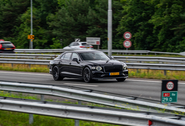 Bentley Flying Spur V8 2021 First Edition