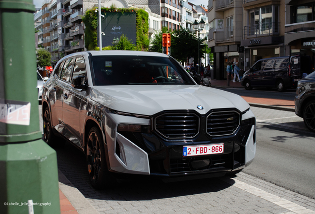 BMW XM G09