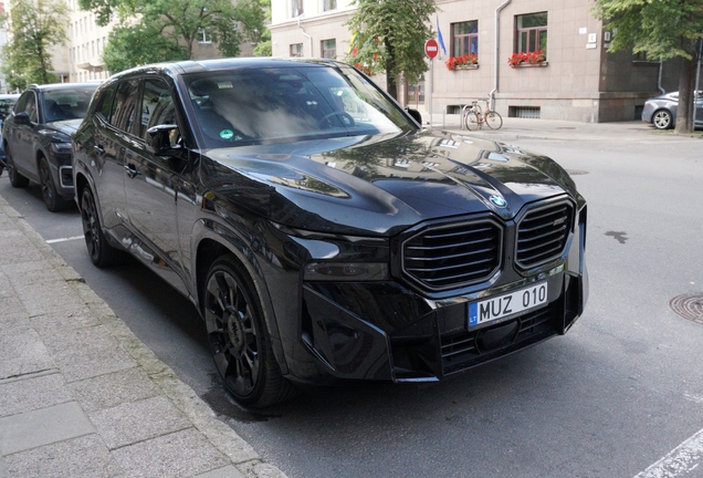 BMW XM G09