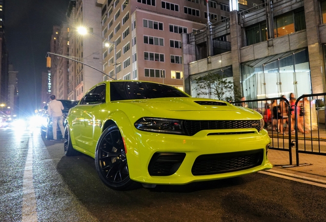 Dodge Charger SRT Hellcat Widebody