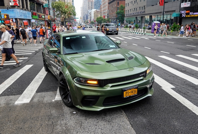 Dodge Charger SRT Hellcat Widebody