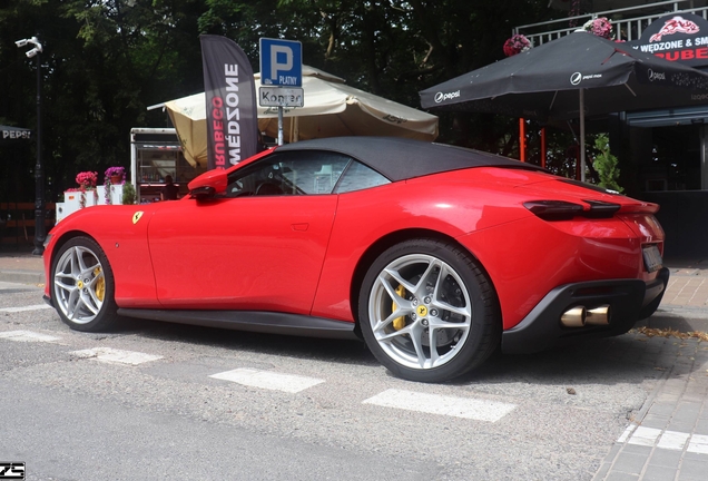 Ferrari Roma Spider