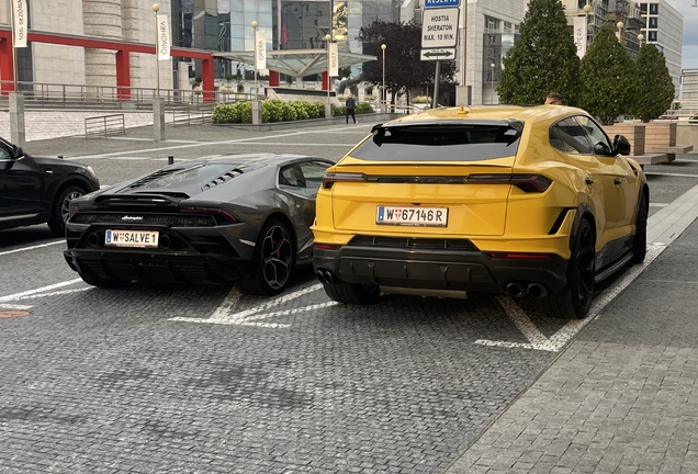 Lamborghini Huracán LP640-4 EVO