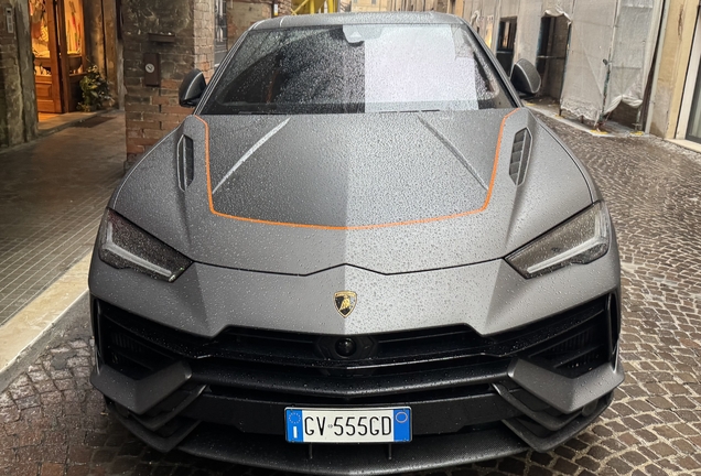 Lamborghini Urus Performante