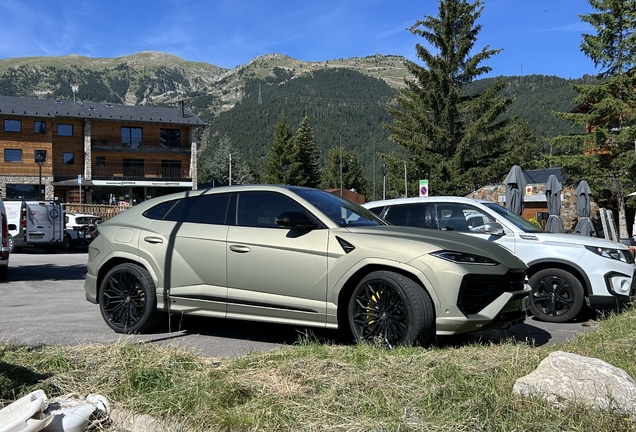 Lamborghini Urus SE