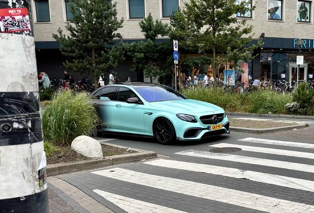 Mercedes-AMG E 63 S W213