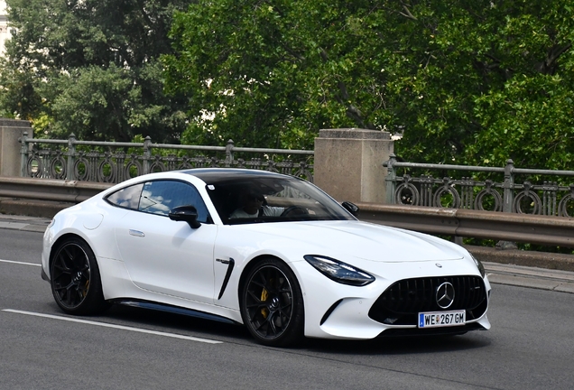 Mercedes-AMG GT 63 C192