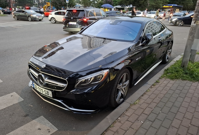 Mercedes-AMG S 63 Coupé C217