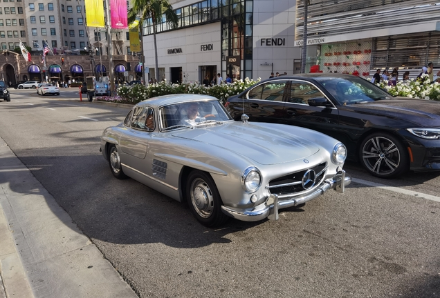 Mercedes-Benz 300SL Gullwing