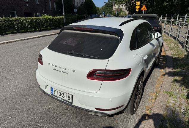 Porsche 95B Macan Turbo