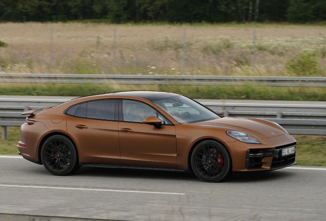 Porsche 972 Panamera GTS