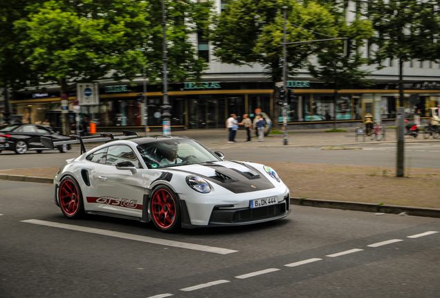 Porsche 992 GT3 RS MkI Weissach Package