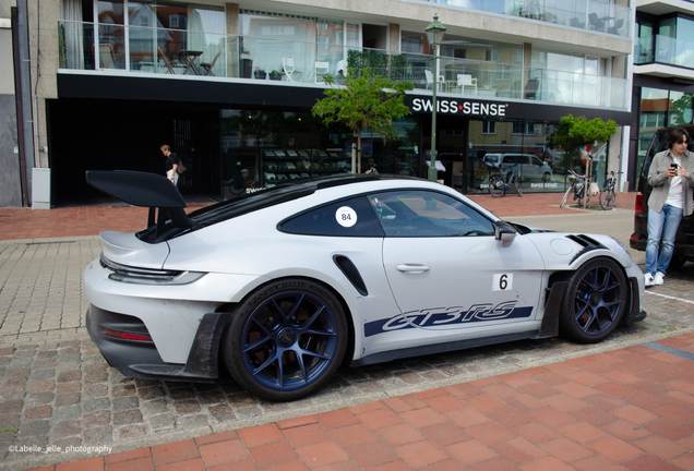 Porsche 992 GT3 RS Weissach Package