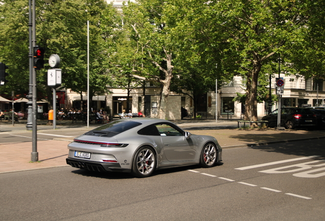 Porsche 992 GT3 Touring