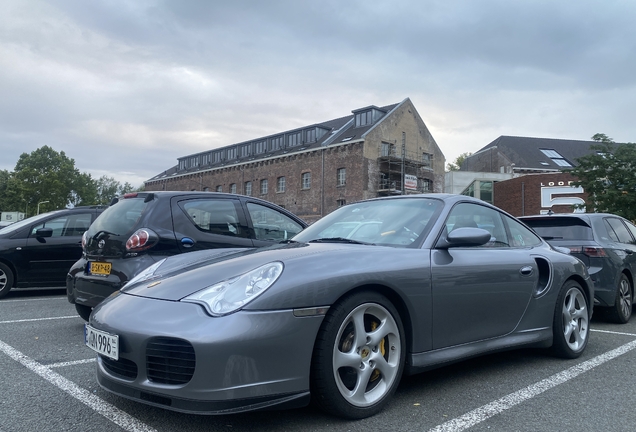 Porsche 996 Turbo