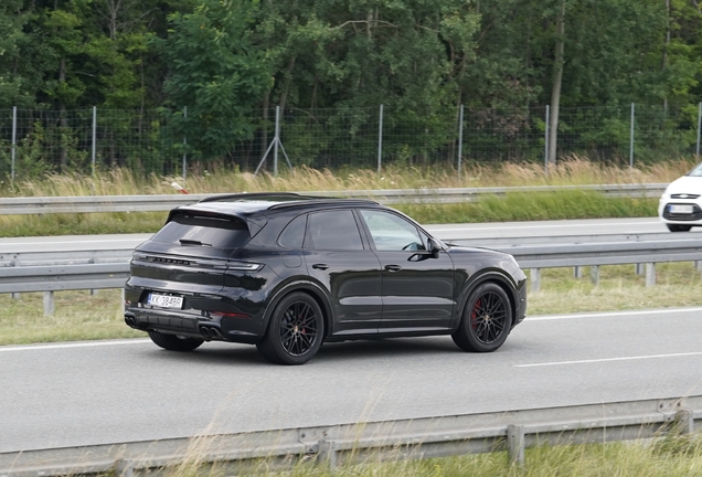 Porsche 9YA Cayenne GTS MkII