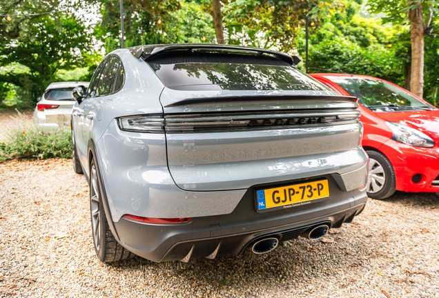 Porsche Cayenne Coupé Turbo E-Hybrid
