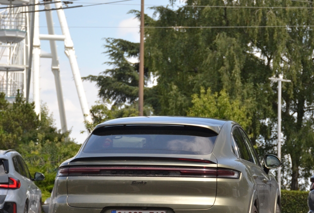 Porsche Cayenne Coupé Turbo E-Hybrid