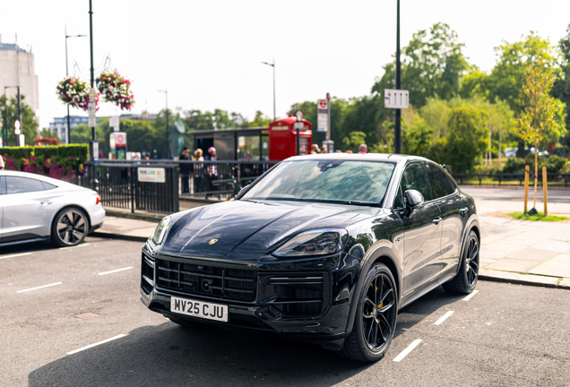 Porsche Cayenne Coupé Turbo E-Hybrid