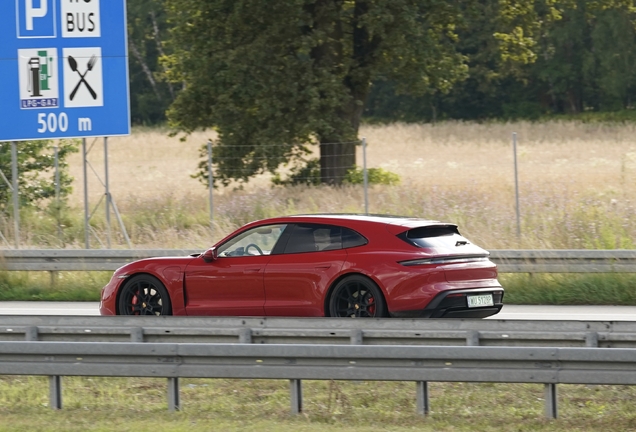 Porsche Taycan GTS Sport Turismo