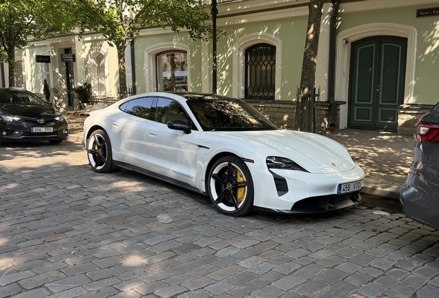 Porsche Taycan Turbo S