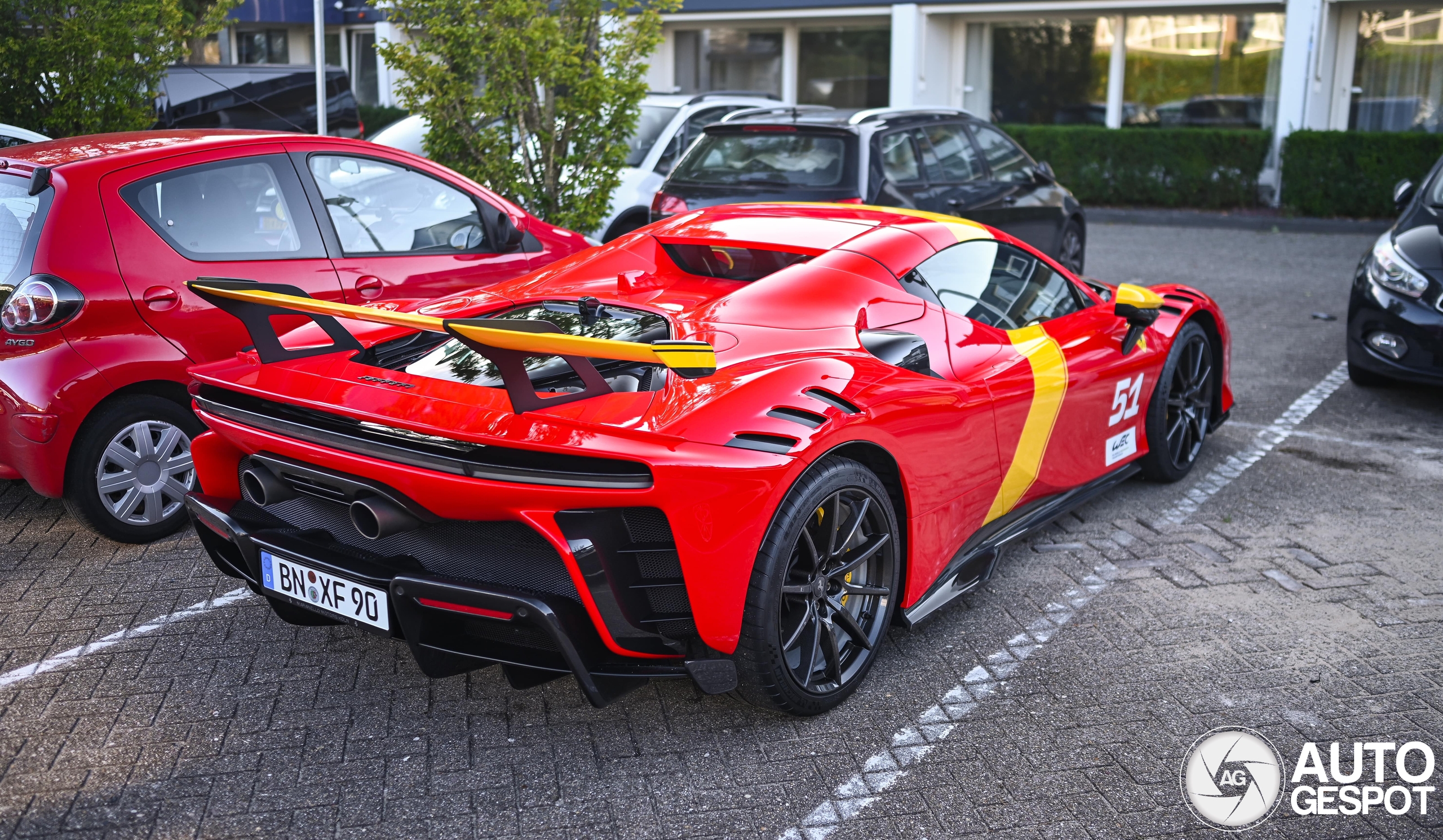De eerste SF90 XX in Nederland is gelijk een speciale