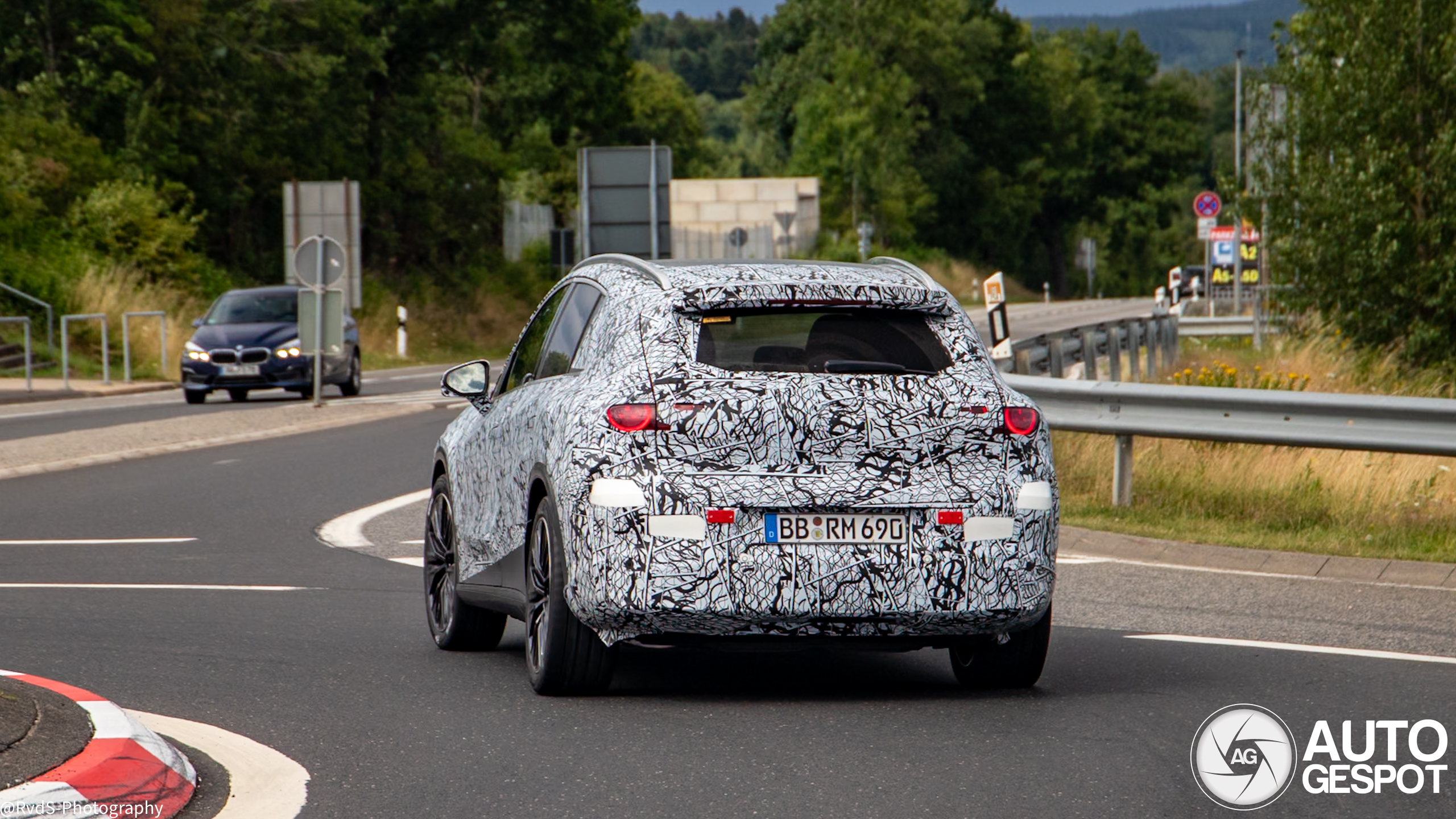 Mercedes-Benz EQC SUV 2025