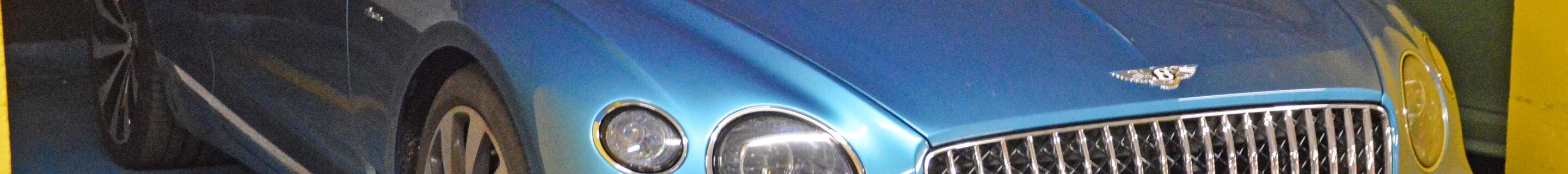 Bentley Continental GT V8 Azure 2024