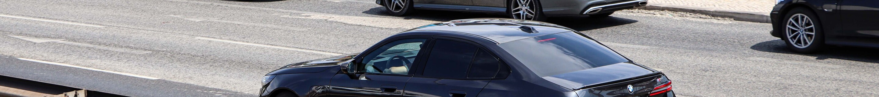 BMW M5 G90