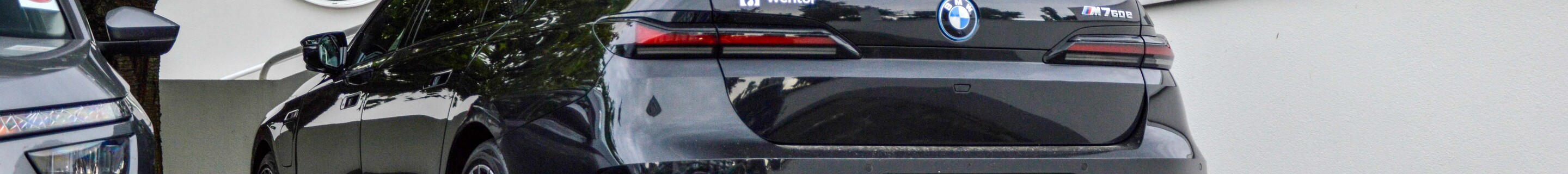 BMW M760e xDrive