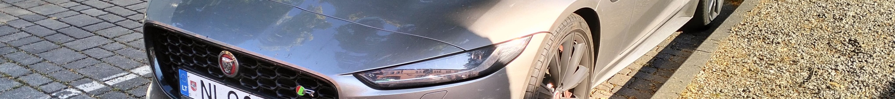 Jaguar F-TYPE R Coupé 2020