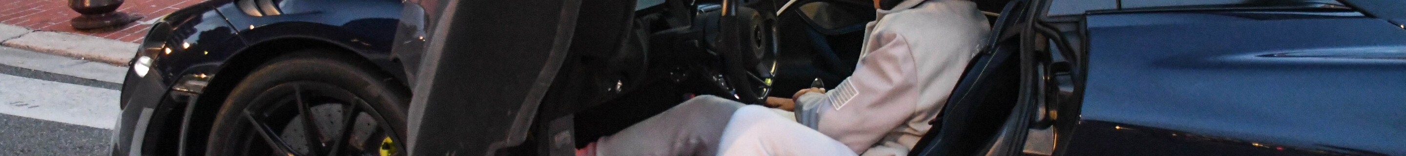 McLaren 765LT Spider