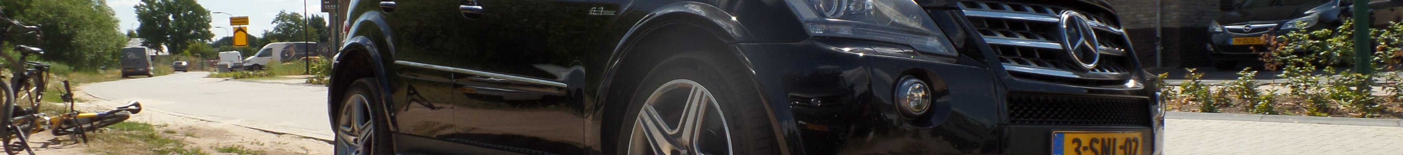 Mercedes-Benz ML 63 AMG 10th Anniversary