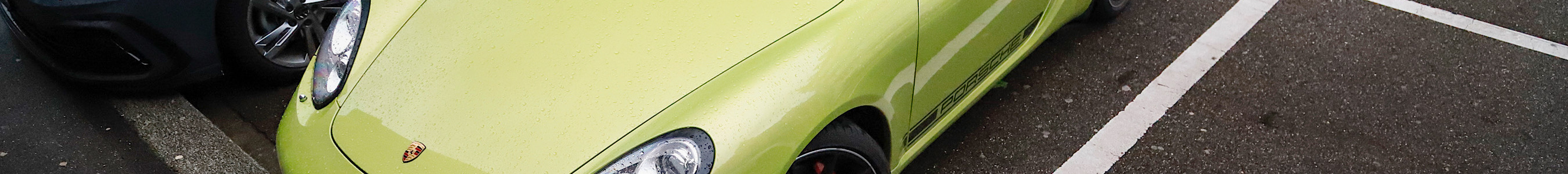 Porsche 987 Cayman R