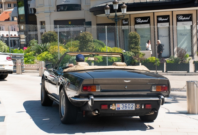 Aston Martin V8 Volante 1979-1989