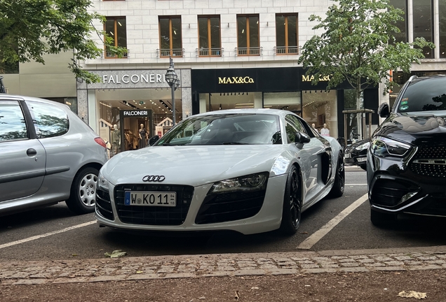 Audi R8 V10