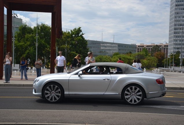 Bentley Continental GTC V8