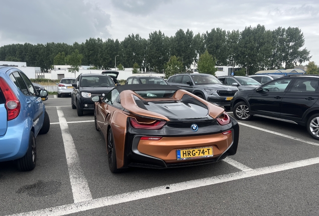 BMW i8 Roadster