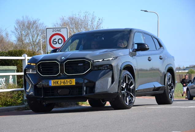 BMW XM G09