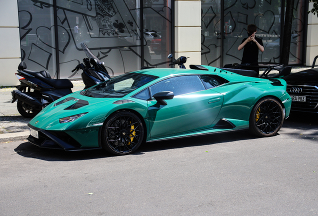 Lamborghini Huracán LP640-2 STO