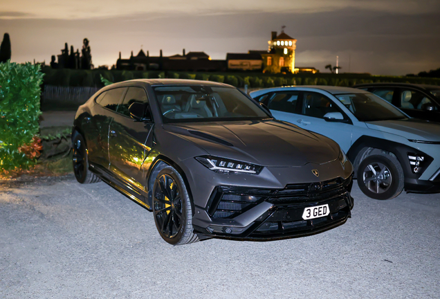 Lamborghini Urus S