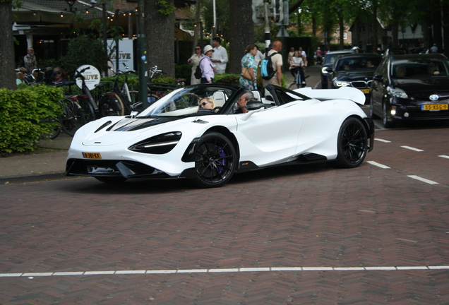 McLaren 765LT Spider