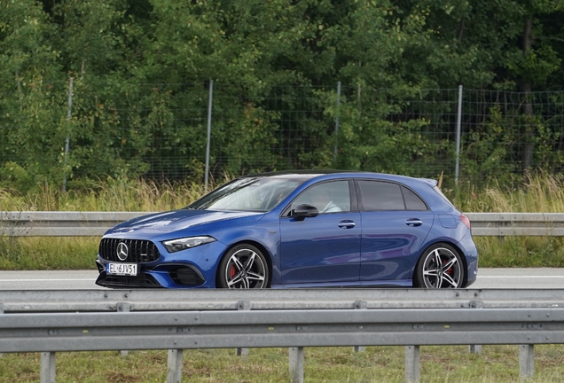 Mercedes-AMG A 45 S W177 2023
