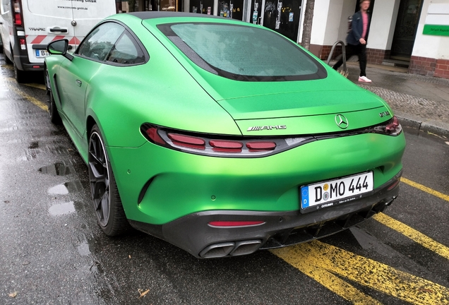 Mercedes-AMG GT 63 C192