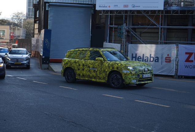 Mini U25 Countryman SE
