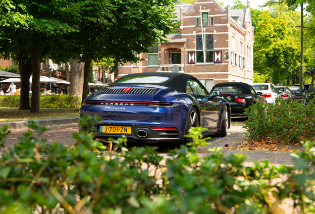 Porsche 992 Carrera 4S Cabriolet